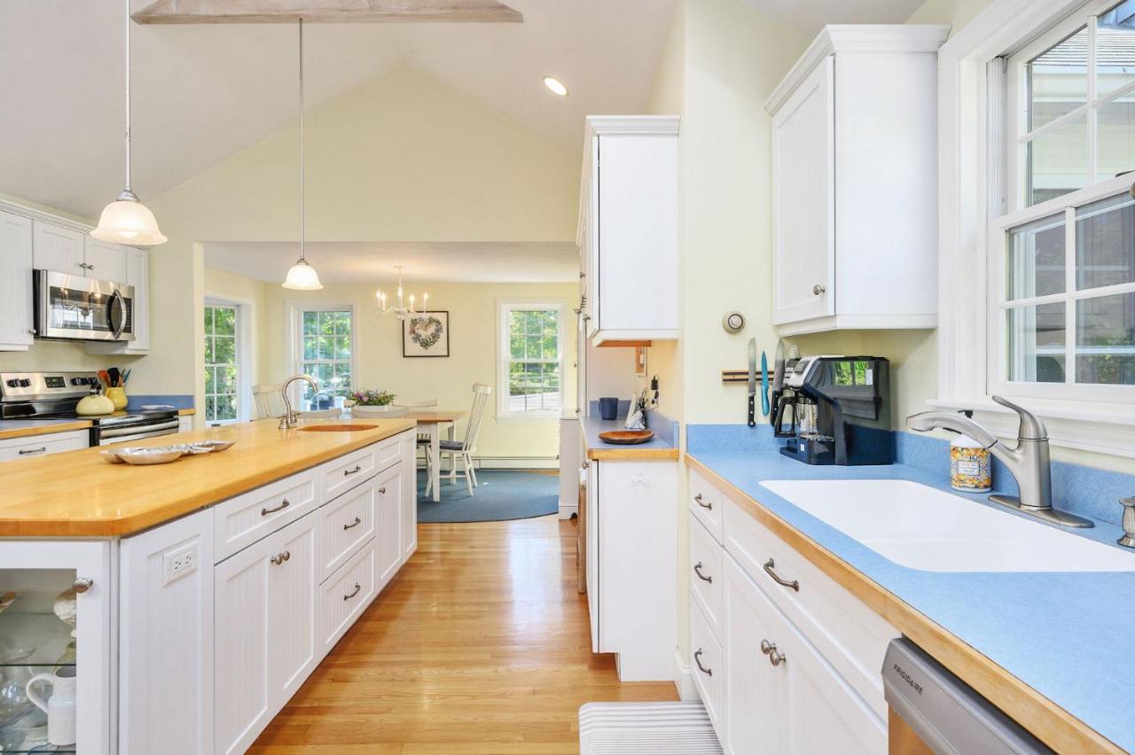 6 Brooks Lane Harwich Port Cape Cod- - Brooks Lane Beach House Exterior photo