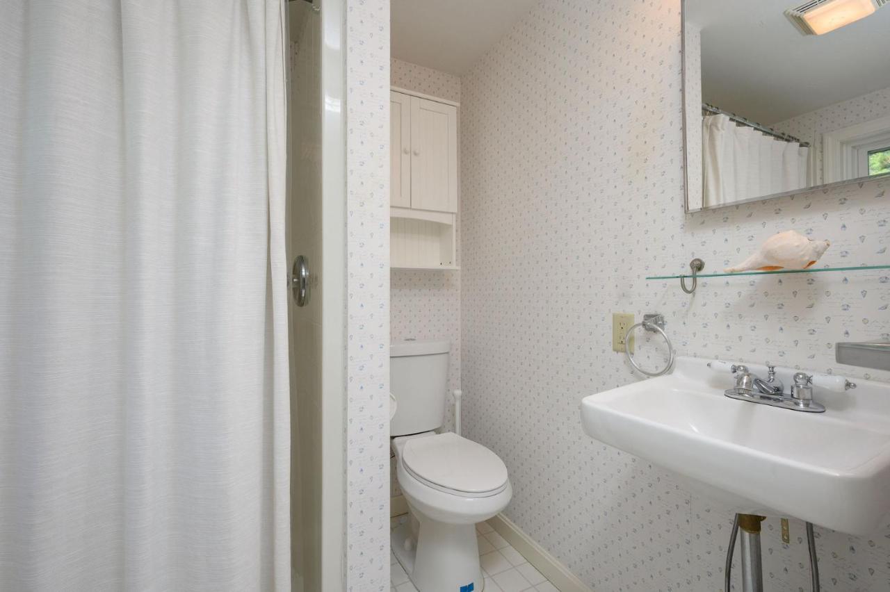 6 Brooks Lane Harwich Port Cape Cod- - Brooks Lane Beach House Exterior photo